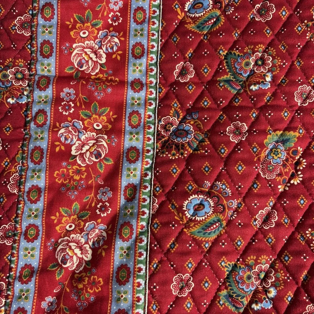 Hanging Folding Garment Bag Vera Bradley Travel Bag Quilted Red Good Condition
